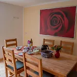 Kleine Bergstrasse 2 - Haus 1 تانه