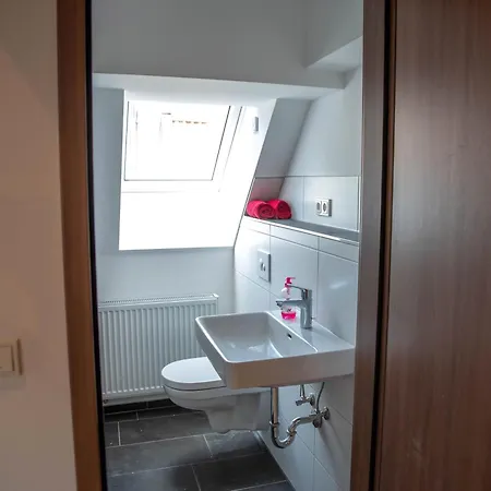 Дом отдыха Kleine Bergstrasse 2 - Haus 1