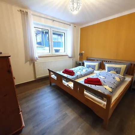 Дом отдыха Kleine Bergstrasse 2 - Haus 1 Танне