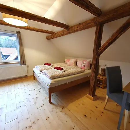 Kleine Bergstrasse 2 - Haus 1 *