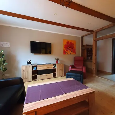 Дом отдыха Kleine Bergstrasse 2 - Haus 1 Танне