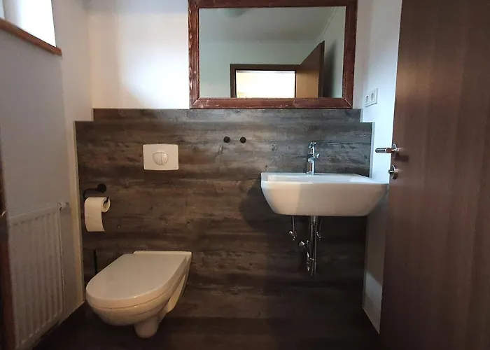 Kleine Bergstrasse 2 - Haus 1 *