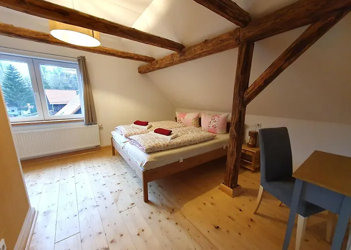 Kleine Bergstrasse 2 - Haus 1 *