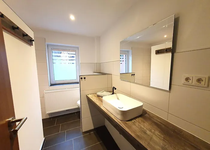 Kleine Bergstrasse 2 - Haus 1 بيت للعطل *