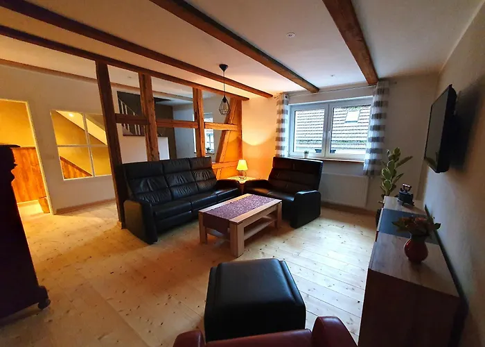 Kleine Bergstrasse 2 - Haus 1 بيت للعطل تانه